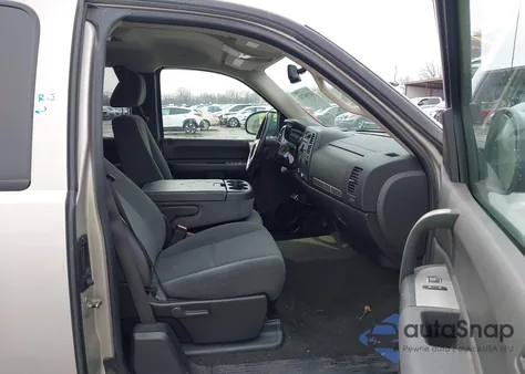 2008 Chevrolet Silverado 1500 Lt1 z USA, uszkodzony, nr VIN 2GCEC19J681225702